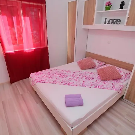 Baro - One Bedroom With Terrace And Sea View * Maranovići